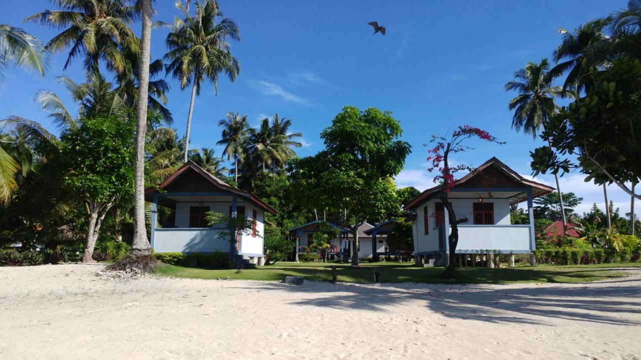 Lagudri New Raya - Nias Beach Bungalows المظهر الخارجي الصورة