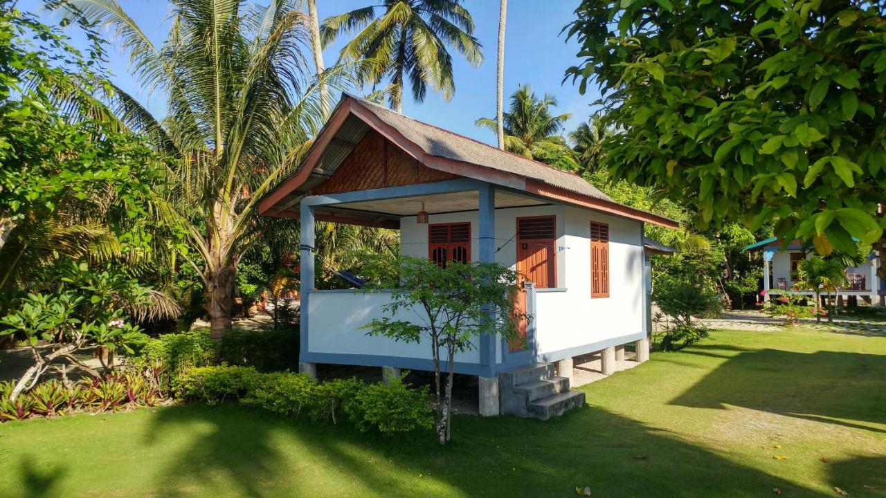 Lagudri New Raya - Nias Beach Bungalows المظهر الخارجي الصورة